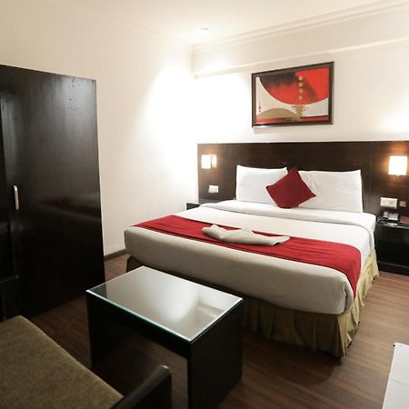 Anr Hotels Lucknow Ngoại thất bức ảnh