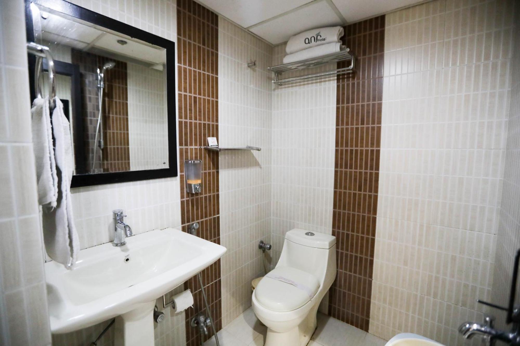 Anr Hotels Lucknow Ngoại thất bức ảnh