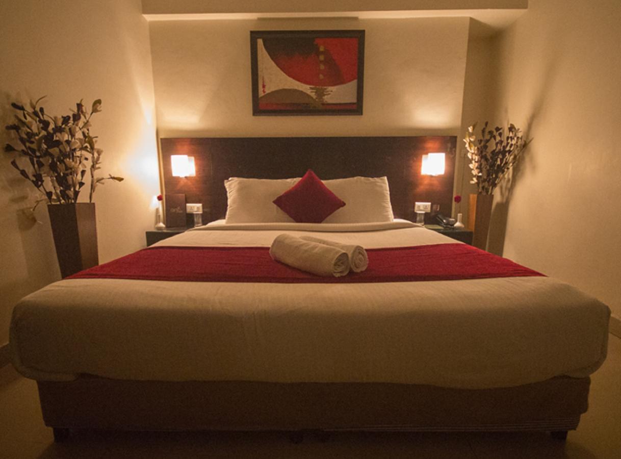 Anr Hotels Lucknow Ngoại thất bức ảnh