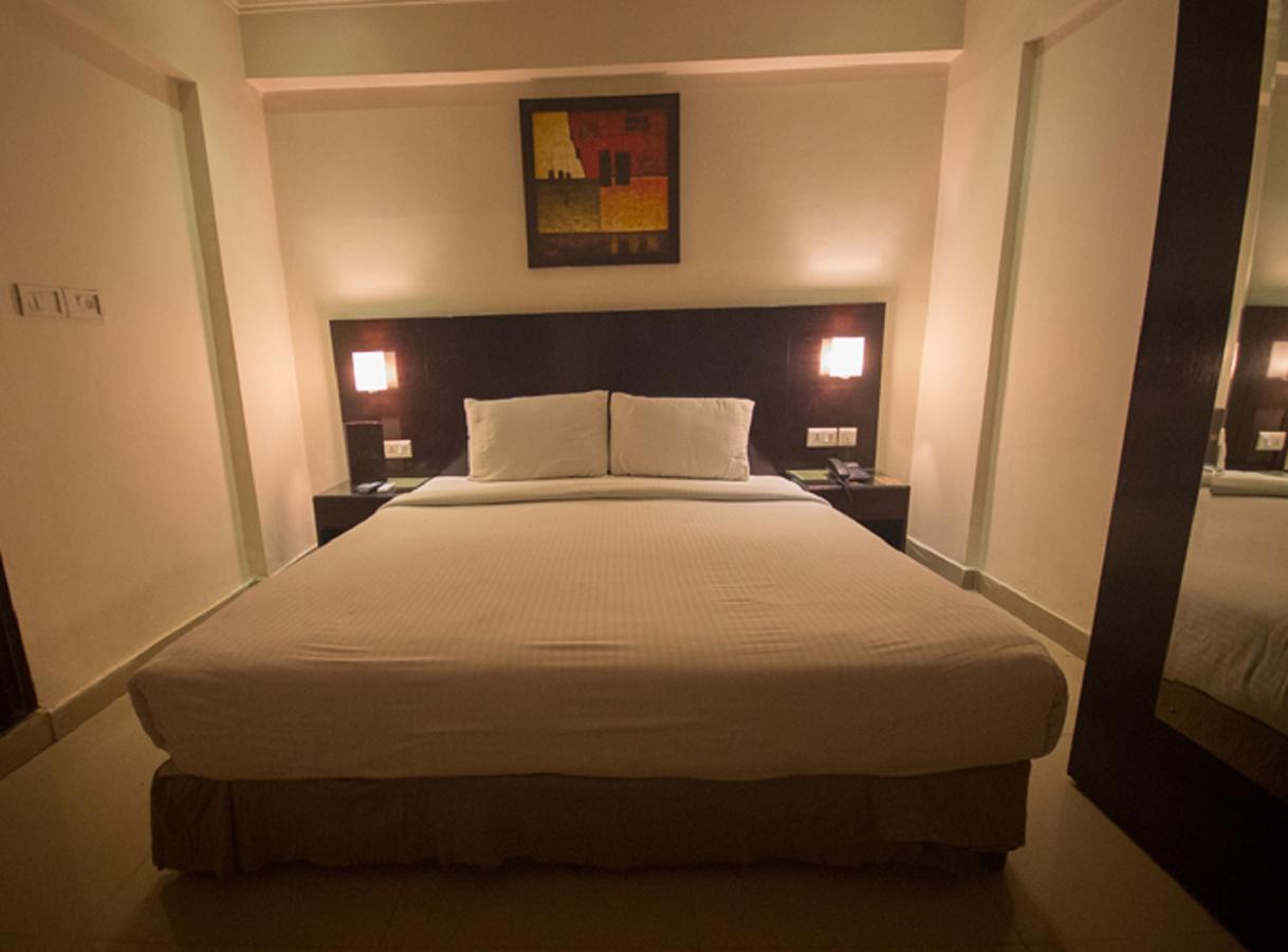 Anr Hotels Lucknow Ngoại thất bức ảnh